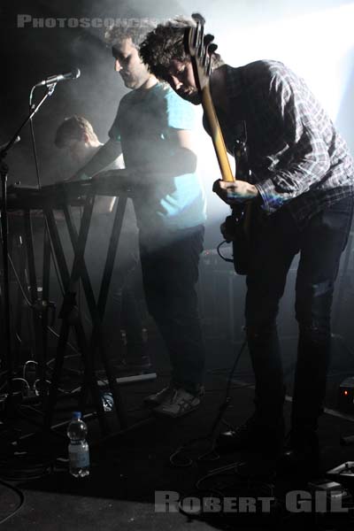SMALL BLACK - 2010-06-07 - PARIS - Point Ephemere - 
